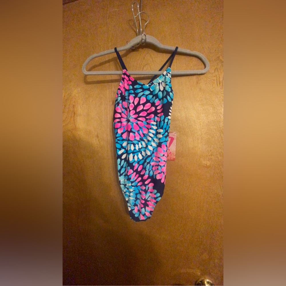 Brand new bathing suit from Kanu surf
